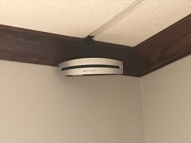 File:Talkback Hung.jpg